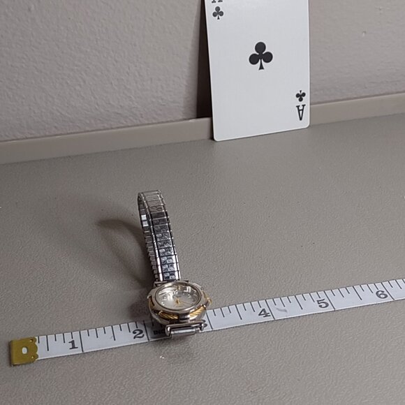 Untested Pretty Viviani Two Tone Stretch Watch - Picture 6 of 7